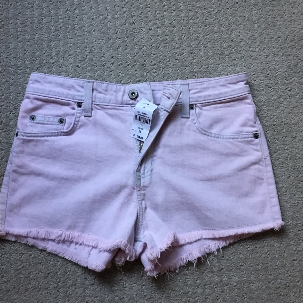 Carmar denim pink jean shorts. Size 25. NWT